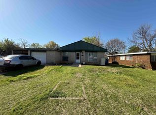 200 Forest Hills Dr, Duncan, OK 73533