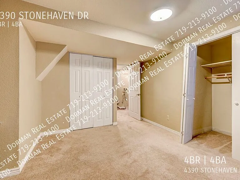 4390 Stonehaven Dr — Photo 25