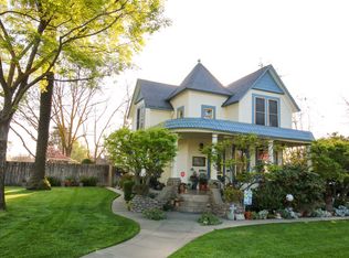 857 East St, Reedley, CA 93654