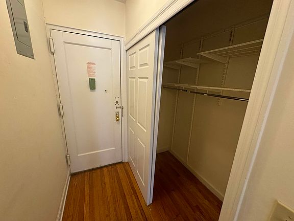 2nd image of 2733 Netherland Ave #2H