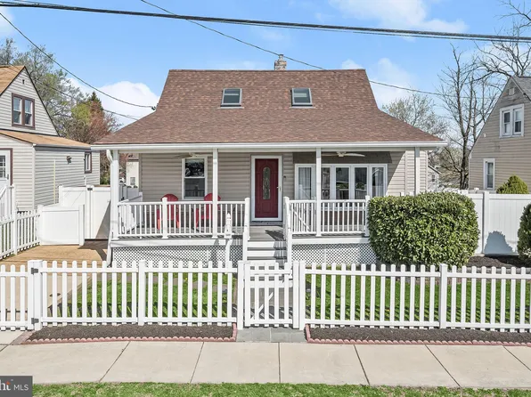 5609 Patrick Henry Dr, Baltimore, MD 21225