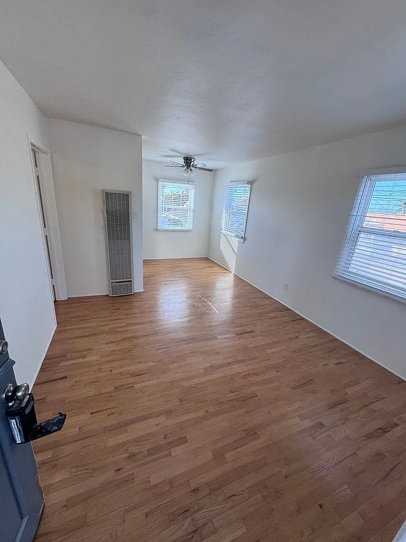 1349 -1353 Felspar St. - (4 unit - 2 detached, 2 attached) — Photo 2