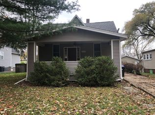 1410 N Fell Ave, Bloomington, IL 61701