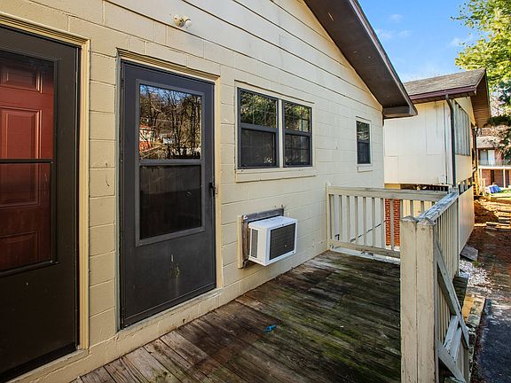 2nd image of 80 Jones Rd #41