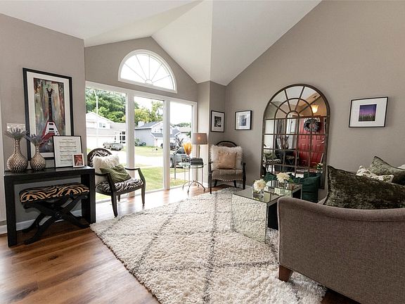 5th image of 5228 Stonebridge Pl