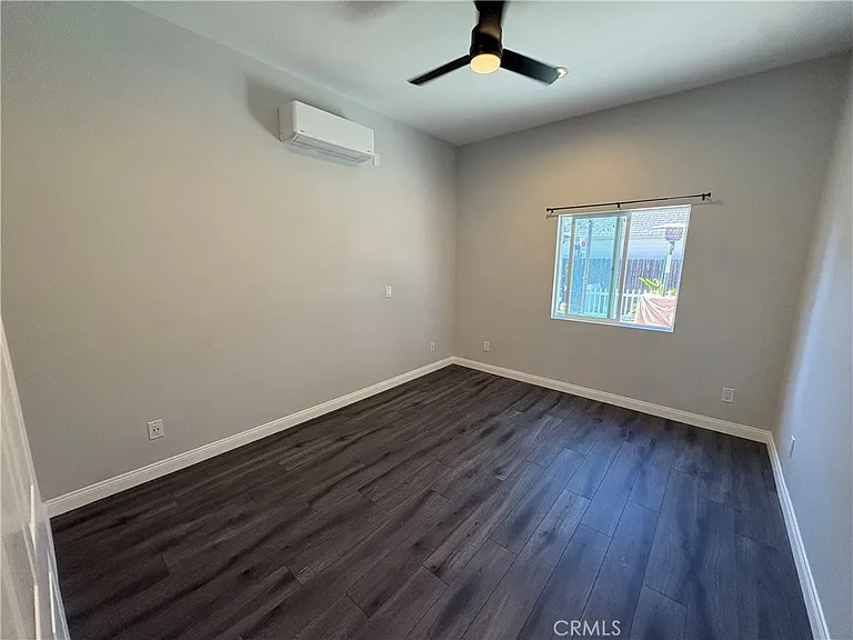 15228 S Ermanita Ave — Photo 10