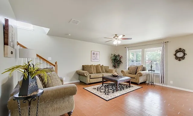 650 Granite Clf — Photo 5