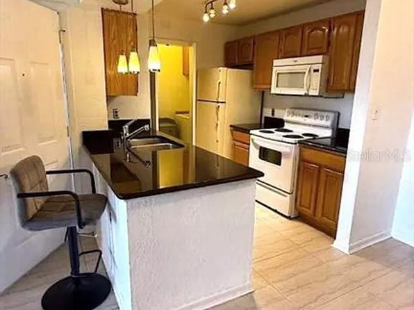 5601 Rosebriar Way APT S-106, Orlando, FL 32822