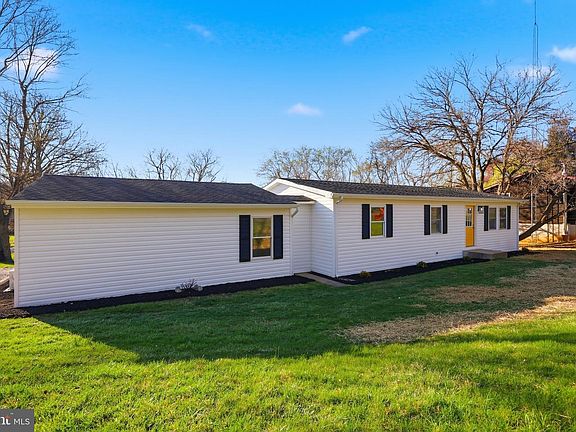 5th image of 39 Nightingale Ln
