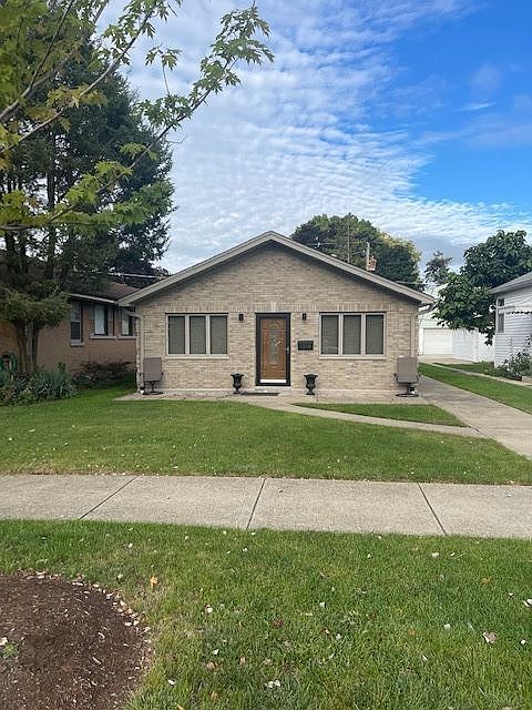 1st image of 1204 N 13th Ave