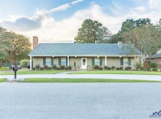 504 Edgewood Dr, Thibodaux, LA 70301