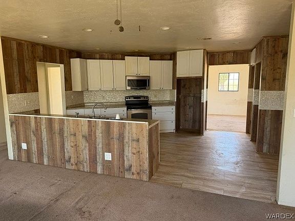 3rd image of 6787 W Burro Drive