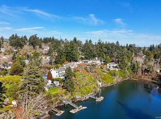 304 Bessborough Ave, View Royal, BC V9B1T7
