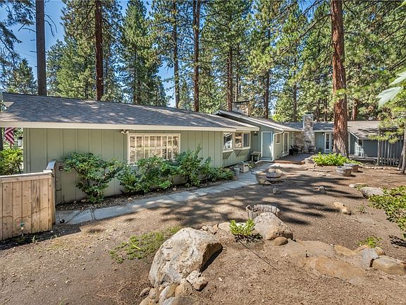 4th image of 650 Martis Peak Rd