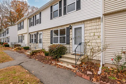 3 Periwinkle Ln #3 Photo 1