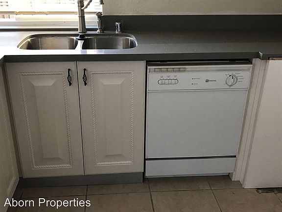 3rd image of 1510 Fedora Ct