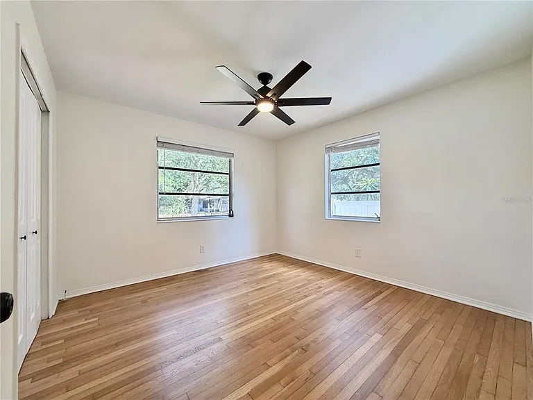 4628 Dr Martin Luther King Jr St N — Photo 31