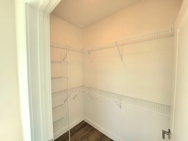 E William Cannon Dr — Photo 14