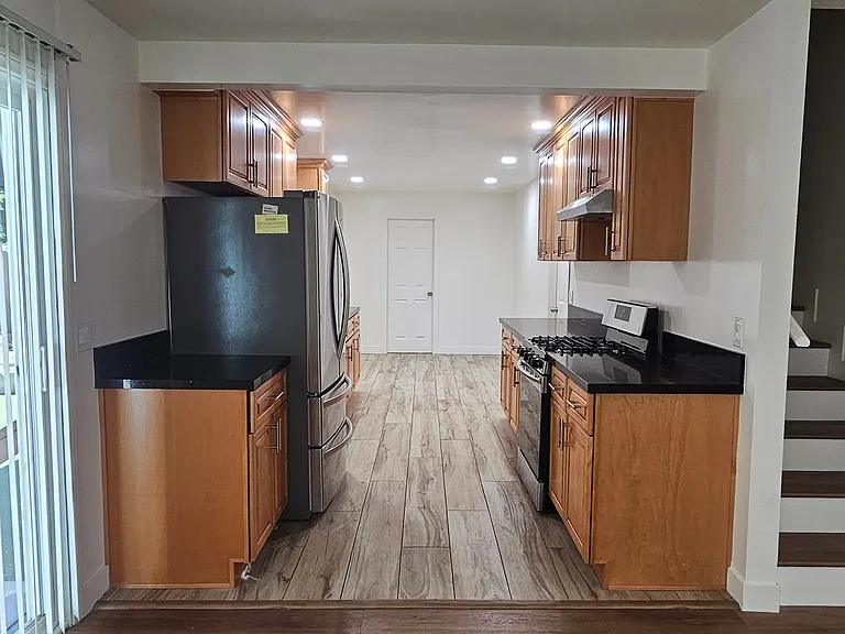 2522 Orange Ave #E — Photo 8