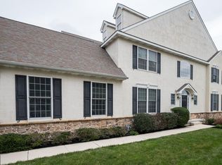 6 Robert Ct, Chadds Ford, PA 19317