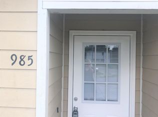 985 Middle Ln, Gulfport, MS 39507