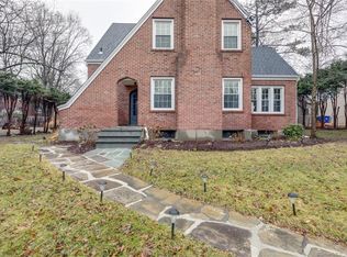 172 Westland Ave, West Hartford, CT 06107