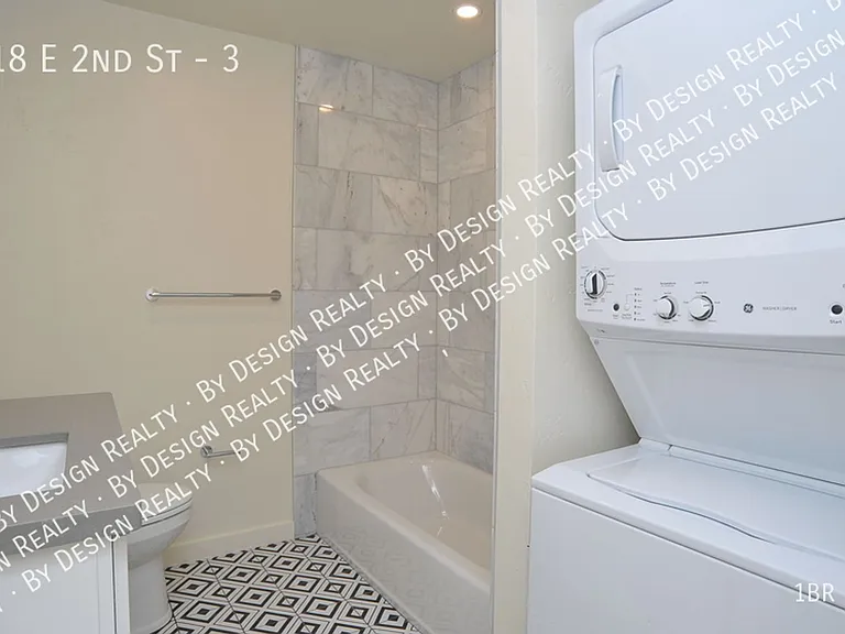3618 E 2nd St — Photo 25