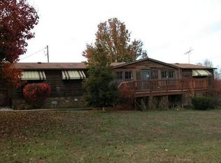 3194 Catholic Church Rd, Cedar Hill, TN 37032