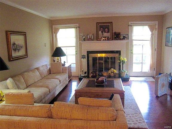 2nd image of 15631 Hedgeford Ct APT 6