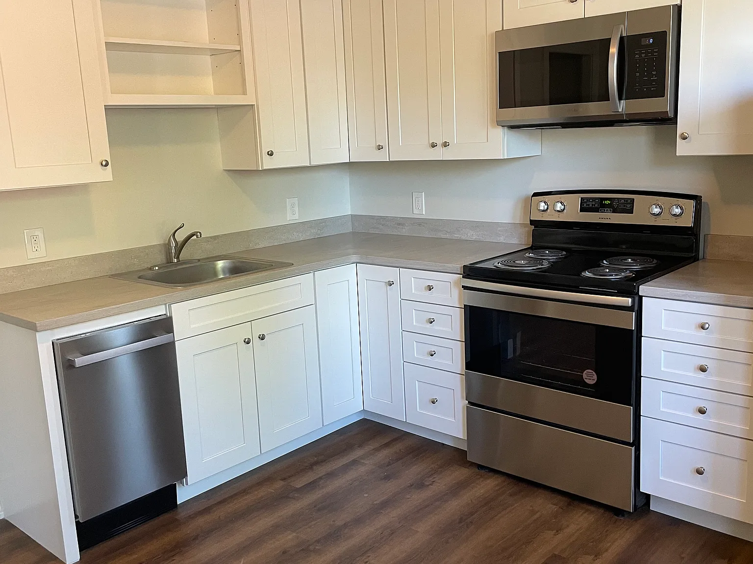 2 bed, 750 sqft, $1,100 — Photo 1