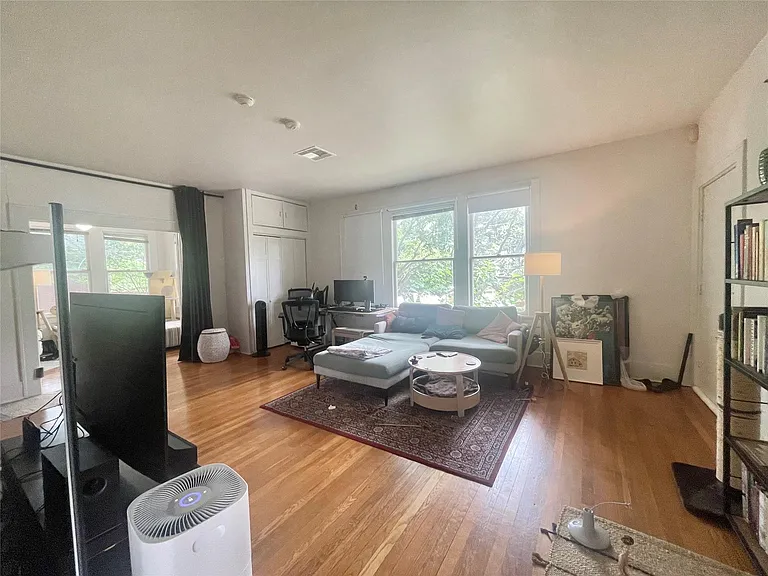 418 Branard St #2 — Photo 3