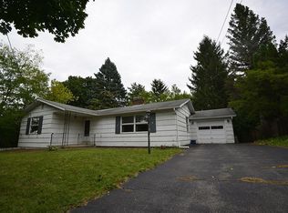 104 Westminster Rd, Syracuse, NY 13214