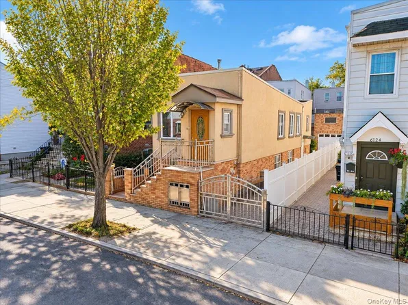 61-28 56th Avenue, Maspeth, NY 11378