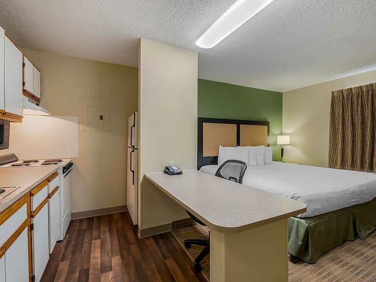 Studio Suite - 1 King Bed