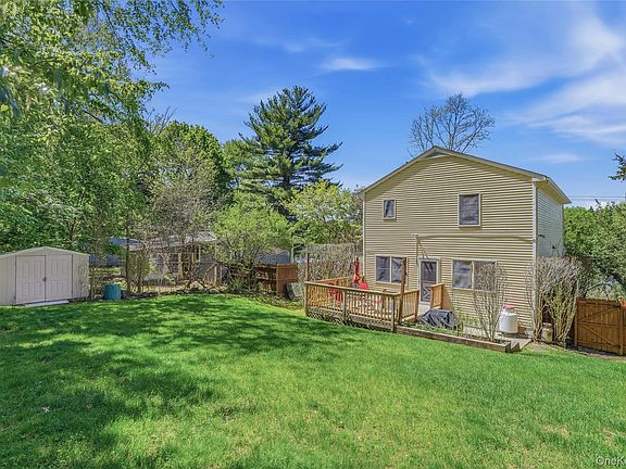 2nd image of 324 Walnut Avenue