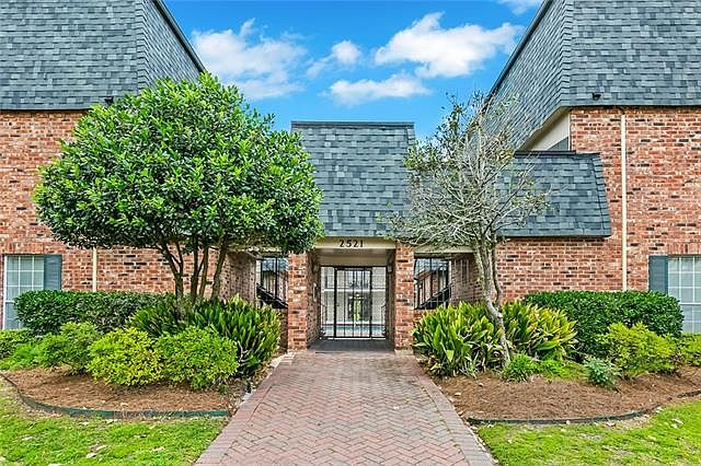 1st image of 2521 Metairie Lawn Dr Unit 12-2