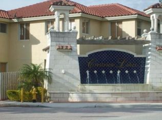 16306 SW 67th Ter, Miami, FL 33193