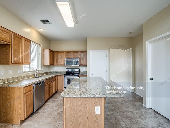 2nd image of 44168 W Palmen Dr
