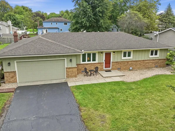 1744 Cass Rd, Maumee, OH 43537