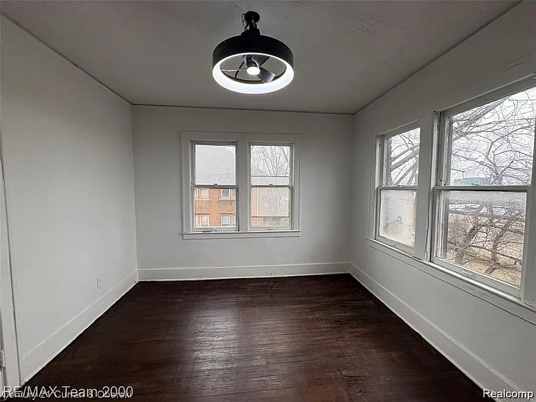 2683 Clements St — Photo 6