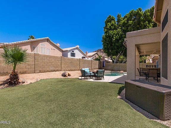 4th image of 1326 E THISTLE LANDING Drive