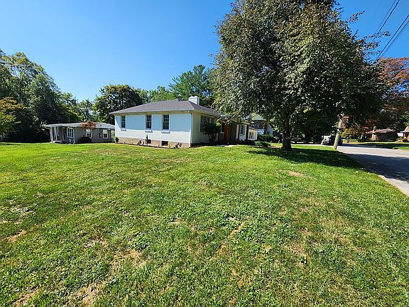 3rd image of 114 Cooper Dr
