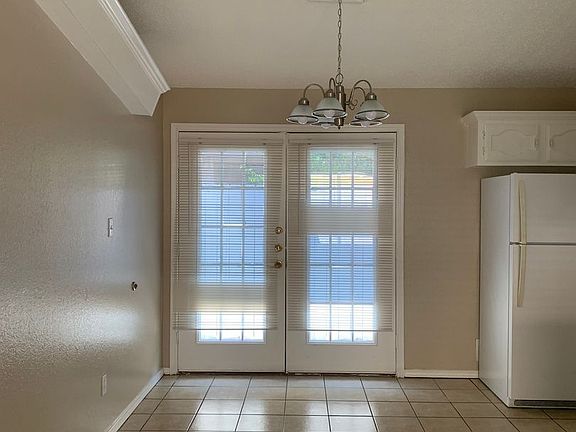 5th image of 2813 N 30th St APT B