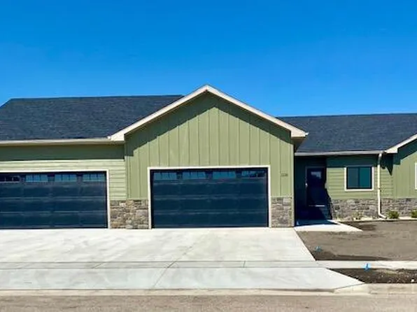 1110 Montrose St, Aberdeen, SD 57401