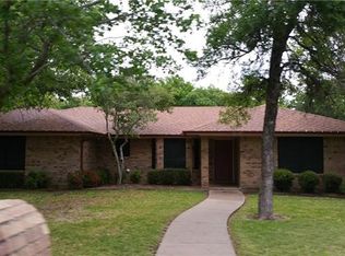 804 Holly Hill Rd, Mineral Wells, TX 76067