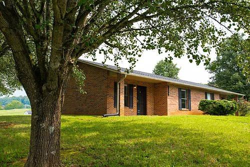 1204 Faith Ln #1204 Photo 1