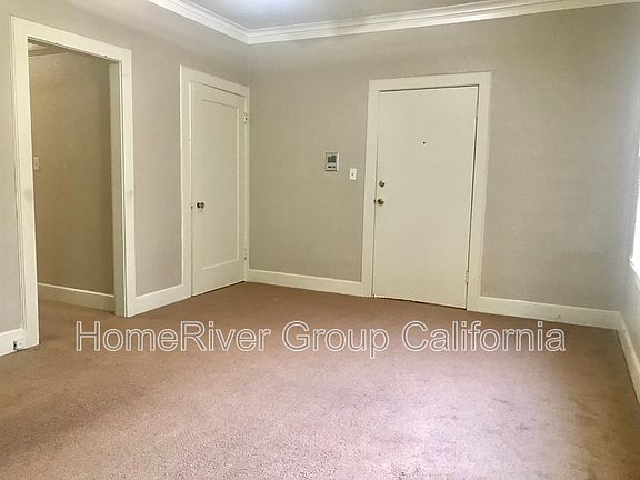 3rd image of 1322 H St APT 1