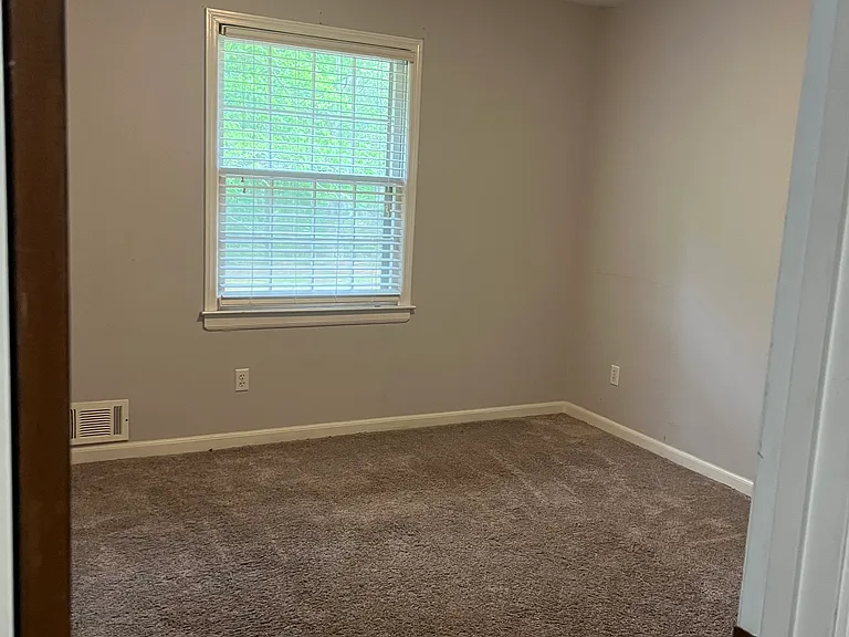 265 Forest Lake Dr — Photo 11