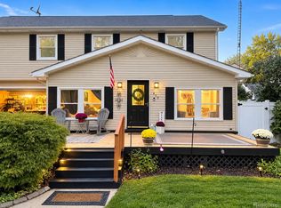 415 Leon Rd, Walled Lake, MI 48390