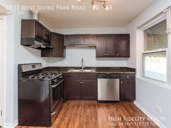 5833 W Irving Park Rd #1R, Chicago, IL 60634